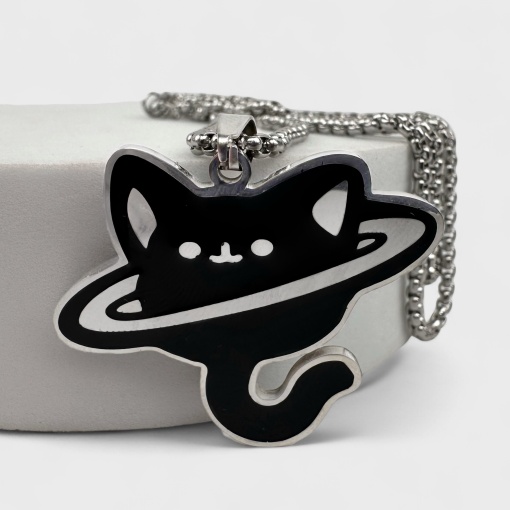 Кулон на цепочке "Котик-Сатурн" черный