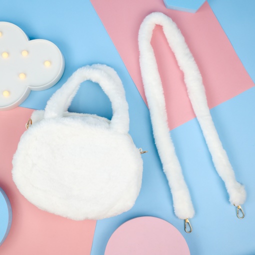 Сумочка через плечо "Kt" красный бантик 