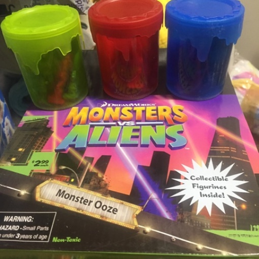 Слайм "Monsters Aliens"