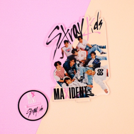 Фигурка акриловая "K-pop" Stray Kids 10см оптом