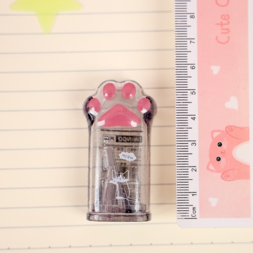 Точилка "Лапка" серый