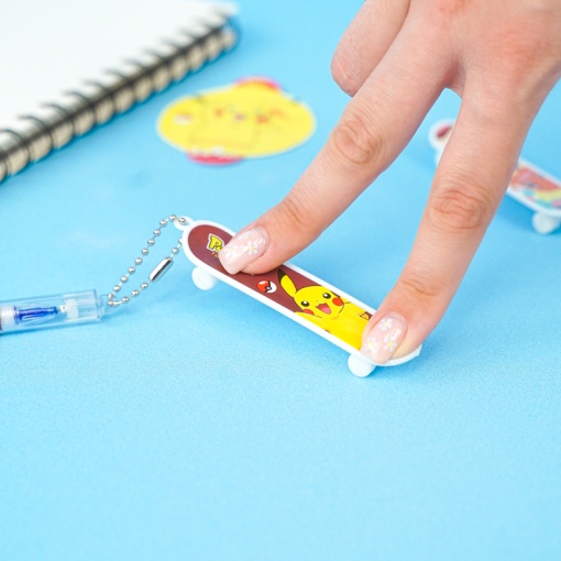 Ручка "Пика-Пика и скейтборд", синяя