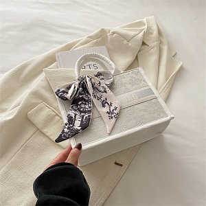 Сумочка "Fashion bag" бабочки, белый оптом со склада в Москве