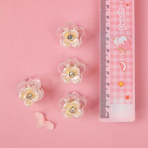 Заколка для волос "Цветочек"