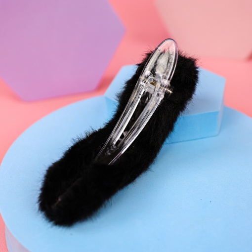 Заколка для волос плюшевая "Fluffy fur", черный