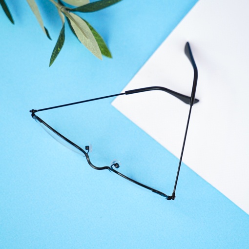 Очки "Кошачьи глаза", черная оправа