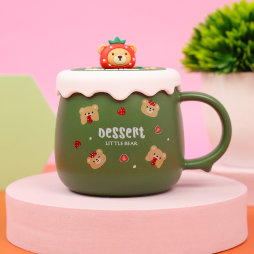 Кружка "Медведь с клубникой" бело-зеленый, 400 мл оптом со склада!