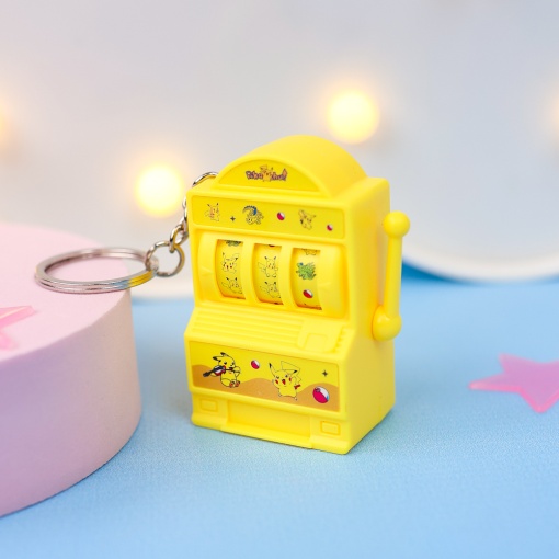 Брелок - игровой автомат "Pika-Pika"