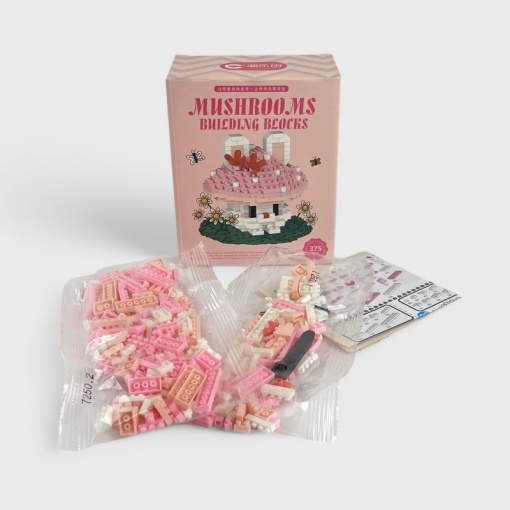 Конструктор "Mushrooms" Гриб-Зайчик №7250 (375 деталей) [М_09]