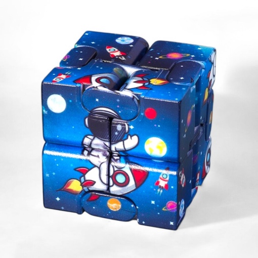 Бесконечный куб "Космонавт" синий