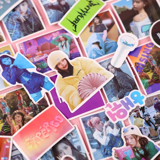 Наклейки для стикер бомбинга "K-Pop" NMIXX EXPERGO (100 шт.)