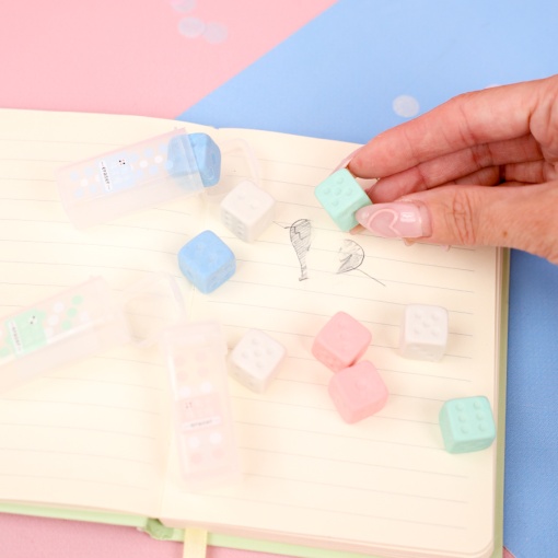 Набор стирательных резинок "Игральные кости" №2755. в ассортименте 1 шт.