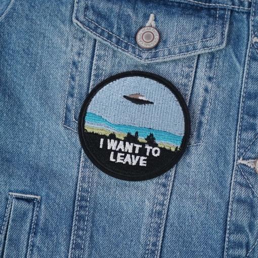 Нашивка "I want to leave" 7.8х7.8 см