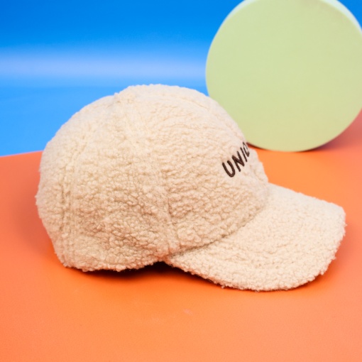 Бейсболка плюшевая "Unique" бежевый (54-60см)