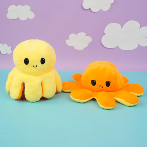 Мягкая игрушка-перевертыш "Осьминожек" желтый-оранжевый, 30см