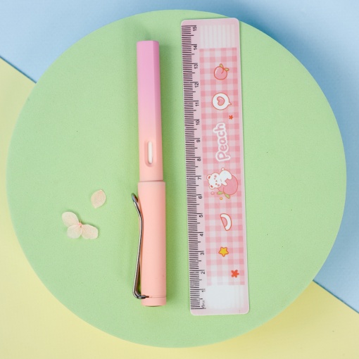 Карандаш вечный с ластиком "Вишня" розовый