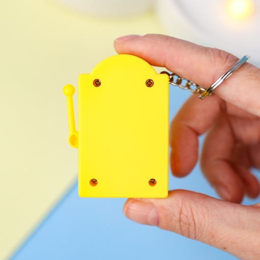 Брелок - игровой автомат "Pika-Pika"