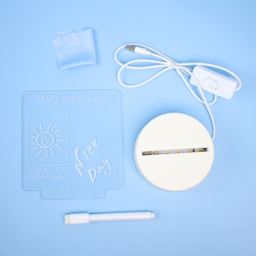 Светильник для заметок с маркером "Daily moments" (USB) оптом