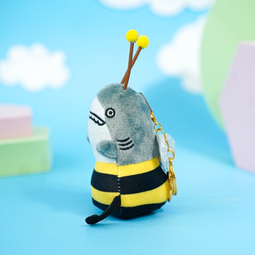 Мягкий брелок "Акула-пчела" 17 см