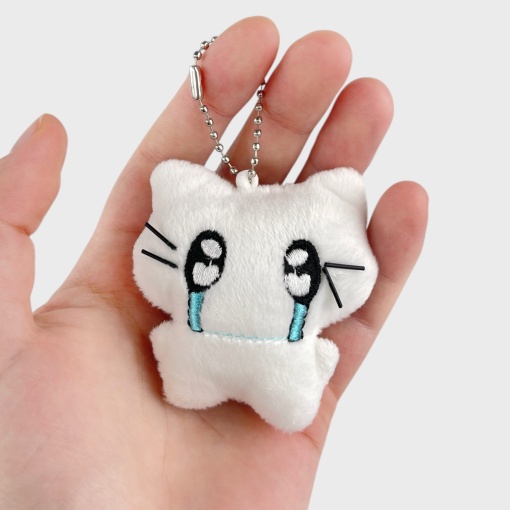 Мягкий брелок "Белый котик" плачущий 