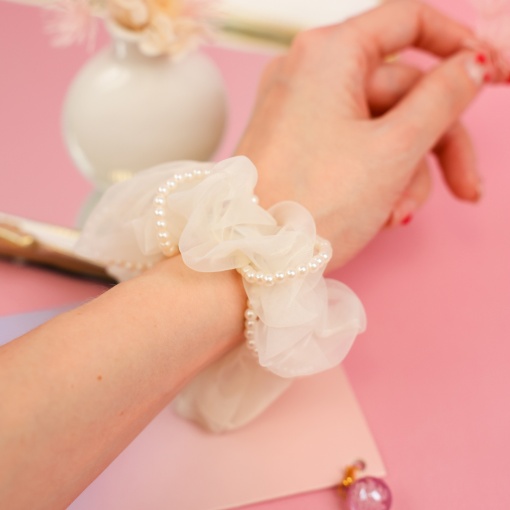 Резинка для волос "Жемчуг" белый