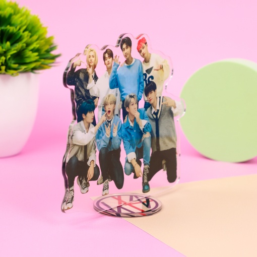 Фигурка акриловая "K-pop" Stray Kids №16 оптом