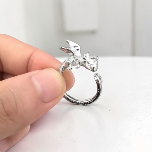 Кольцо "Маленький дракон" серебряный