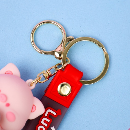 Брелок "Lucky Every Day" Свинка