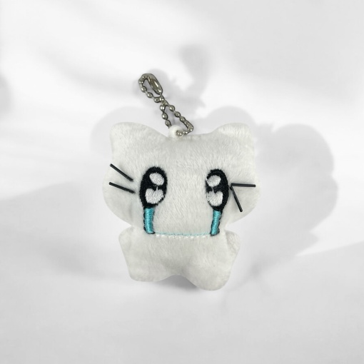 Мягкий брелок "Белый котик" плачущий 