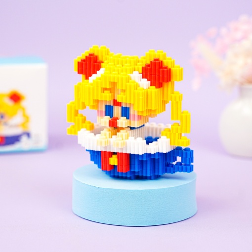 Конструктор "Mini Blocks Sailor Moon" 6102 (612 деталей)