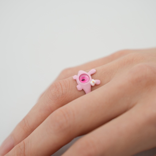 Кольцо "Монстрик с цветочком" розовый