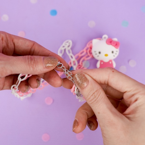 Кулон на цепочке "Hello Kt" 