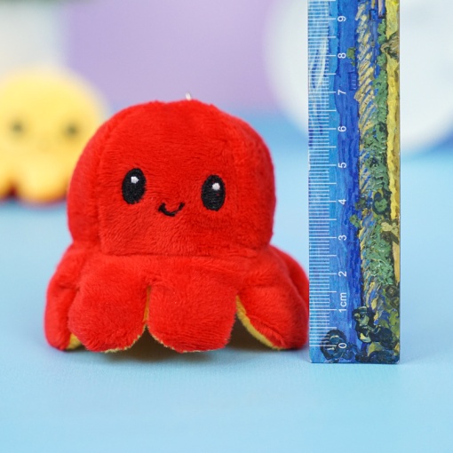 Мягкий брелок-перевертыш "Осьминожек" красный-желтый, 10 см