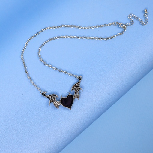 Подвеска на цепочке "Сердце с крыльями" №XH0330