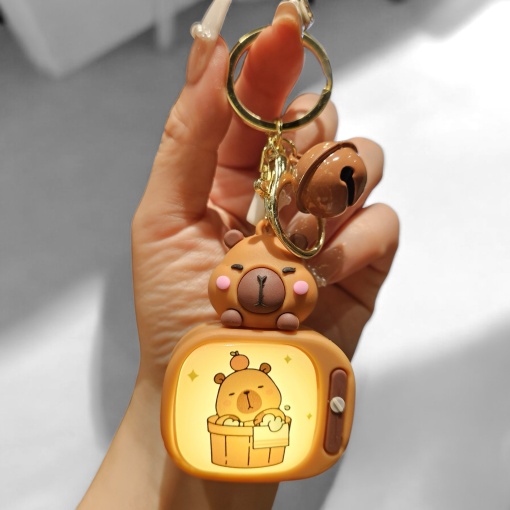 Брелок "Капибара-телевизор" моется