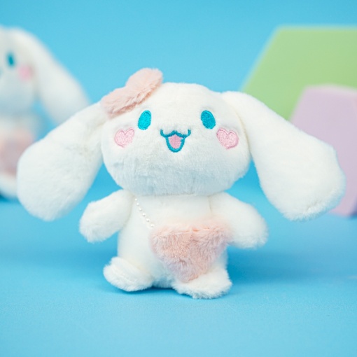 Мягкий брелок "Синнамон" розовый, 10 см