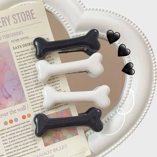 Заколка для волос "Косточка" белый