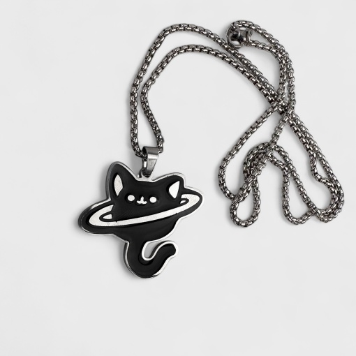 Кулон на цепочке "Котик-Сатурн" черный