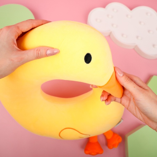 Подушка под шею "Гусь" желтый, 30х28 см 