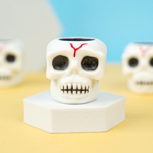 Игрушка-антистресс "Летучая мышь в черепе" 