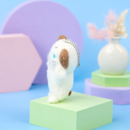 Мягкий брелок "Cry" кошка, белый 10 см