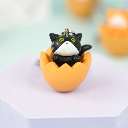 Брелок "Cat in egg" в ассортименте 1шт