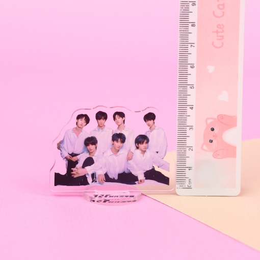 Фигурка акриловая "K-POP" TNT оптом