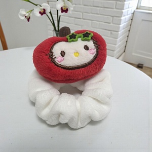 Резинка для волос плюшевая "Кт", в яблоке