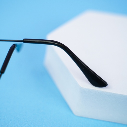 Очки "Кошачьи глаза", черная оправа