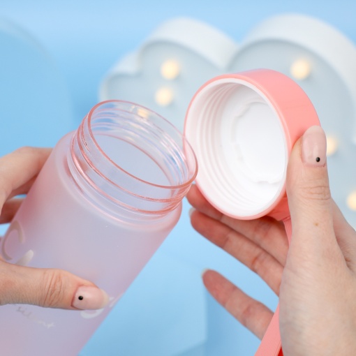 Бутылочка "Believe" матово-розовый, 600 мл оптом