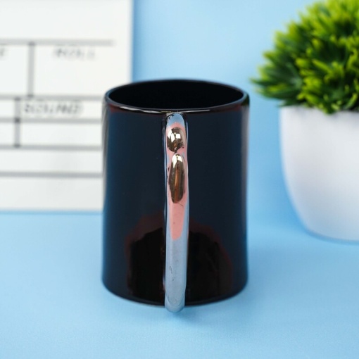 Керамическая кружка "Кастет" черная с серебристой ручкой, 400 мл оптом со склада!