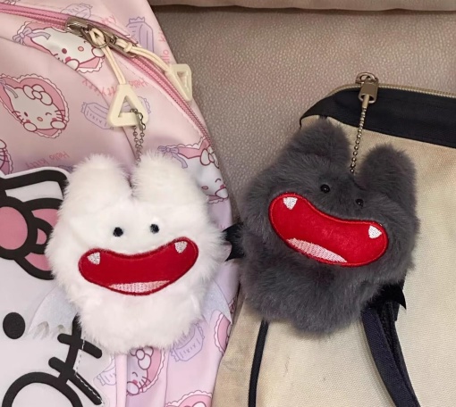 Мягкий брелок "Летучая мышка" открытый рот