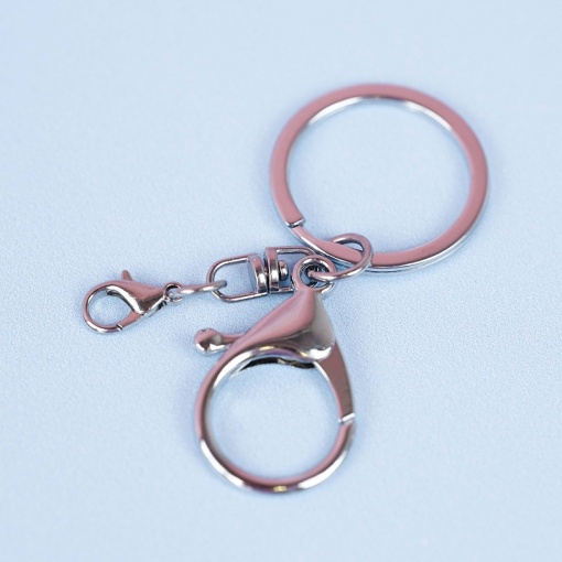 Мягкий брелок "Among Us" красный, 10 см