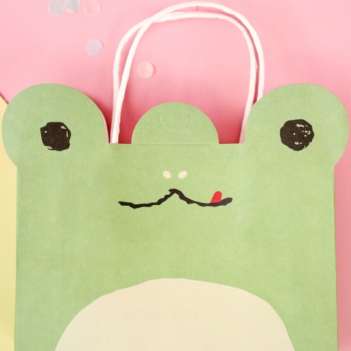 Подарочный пакет "Лягушка" зеленый, 17,5х12,5х5см 